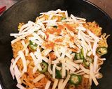 チーズとオクラの焼きそば風辛ラーメン！作り方5写真