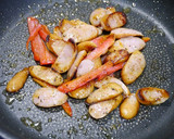 簡単！ウィンナーとキャベツのカレー炒め作り方1写真