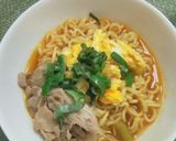 ☆アレンジレシピ☆豚肉と卵の辛ラーメン作り方5写真