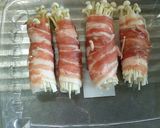 醤油麹de簡単♡えのきの肉巻き♪作り方2写真
