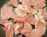 鶏胸肉のハーブバター焼き作り方1写真
