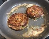 外はカリッと中はジューシーなハンバーグ☆作り方5写真