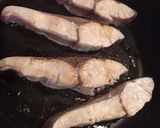 ブリのステーキ♡和風マスタードソース作り方1写真