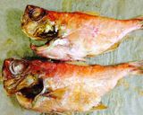 開かないで焼く♪金目鯛の開き(魚の干物)作り方1写真