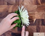 香ばし醤油アーモンドのチキンサラダ作り方3写真