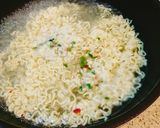 辛ラーメンアレンジ アジアン風焼きそば作り方2写真