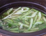 簡単♪セロリとエビのオイスターソース炒め作り方3写真
