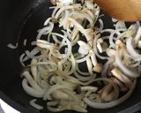 フライパンで炒め煮肉じゃが作り方2写真