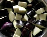 朝採り秋ナスと鶏そぼろのコンソメ炒め作り方2写真
