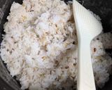 雑穀米でおにぎり(ゆかり&ごま入り)作り方2写真
