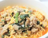 辛ラーメン豚ニラ玉乗せ作り方3写真