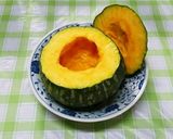 バター不要☆かぼちゃの丸ごとグラタン作り方1写真