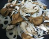 れんこんと牛カルビの旨辛炒め作り方4写真