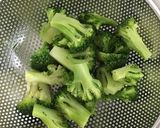 ブロッコリーのマヨドレ和え作り方1写真