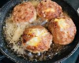 ＼豚ひき肉で／トロトロ卵サラダ入りつくね作り方9写真