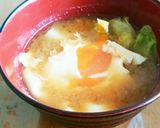 レタスと半熟玉子のお味噌汁作り方4写真