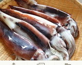 生姜を効かせた イカと大根と里芋の煮物♪作り方3写真