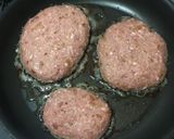 ごくごく普通のフワうま煮込みハンバーグ☆作り方5写真