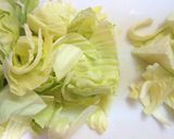 あまく柔らか♪キャベツの麺つゆ出汁炒め作り方1写真