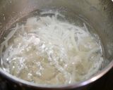 簡単！親子汁(鶏肉のお味噌汁)作り方2写真