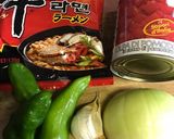 簡単！5分！辛ナポ麺♫作り方1写真