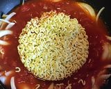 簡単！5分！辛ナポ麺♫作り方4写真