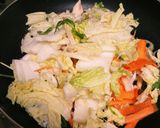 簡単♪鍋用ｶｯﾄ野菜と豚肉きのこ炒めもの作り方3写真