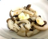 しめじ☆バター醤油☆レンジで簡単作り方2写真