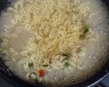 野菜と油揚げの辛ラーメン作り方3写真