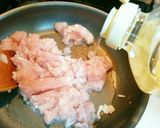 ☆フライパン１つ！時短･簡単！鶏そぼろ♪作り方1写真