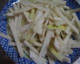 節約！大根の皮のマヨネーズ和え♪作り方1写真