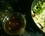 青椒肉絲な焼きそば～餃子の餡とシラタキで作り方6写真