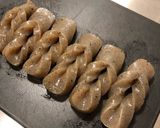 簡単！ピリ辛！結びこんにゃくの甘辛煮♡作り方1写真