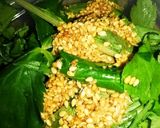 三葉と水菜のゴマあえ！作り方1写真
