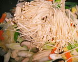 簡単♪鍋用ｶｯﾄ野菜と豚肉きのこ炒めもの作り方7写真