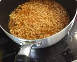 トマト＆チーズ辛ラーメン作り方1写真