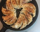 簡単　生餃子の焼き方作り方6写真
