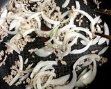 生マロニーで炒め物作り方3写真