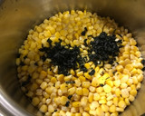 簡単☆白だしコーンわかめご飯(無水鍋使用作り方2写真