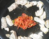 野菜たっぷり！☆豚キムチの焼き冷麺作り方5写真