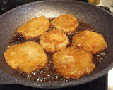 蓮根だけ＊もっちもち甘辛蓮根もち作り方4写真