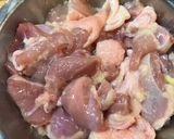 鳥もも肉、里芋、しめじの生姜味噌煮作り方1写真