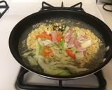 冷蔵庫にあるものでできる辛マヨ麺作り方2写真