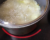 野菜の旨みダシで！かぼちゃ&玉ねぎ味噌汁作り方3写真
