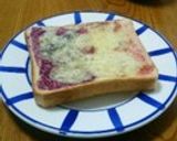 おひとりさまのチーズとジャムのトースト作り方4写真