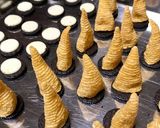 ハロウィンのお菓子。魔女の帽子作り方2写真