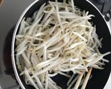 辛チョモランマ麺作り方1写真