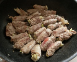 簡単★白菜豚肉巻きの人参こぶおろし炒め作り方4写真