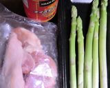 アスパラガス・生椎茸・鶏肉のオイスター味作り方1写真