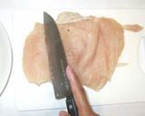 鶏胸肉のわさび醬油あえ♪簡単蒸し鶏レンジ作り方2写真